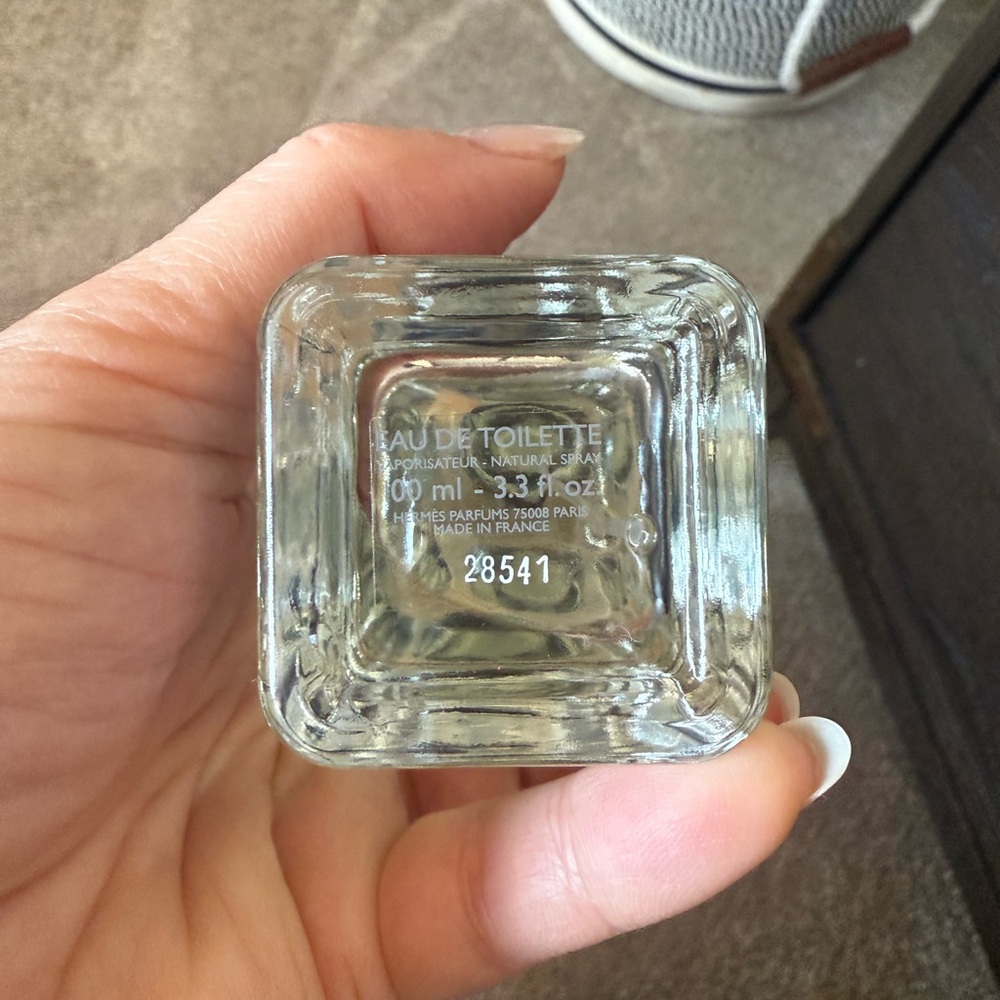 Hermes Hiris Perfume with Black Cap - Picture 3 of 5